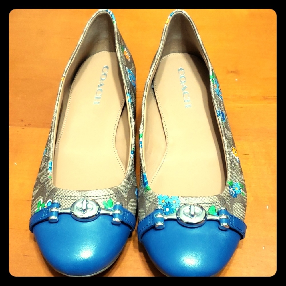 100% Authentic Coach Leila Floral Signature Flats